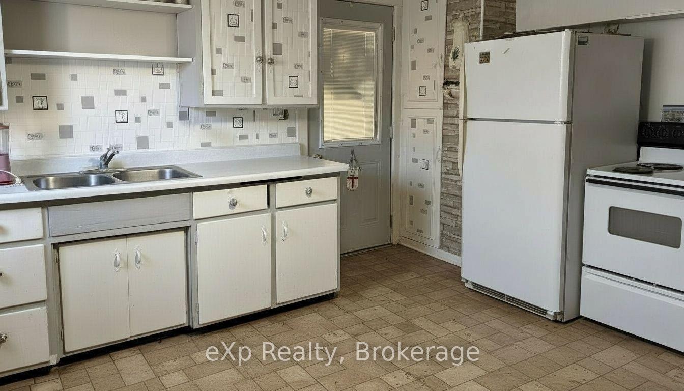 Photo 21 of 385 11th Avenue, Hanover — HOMEH