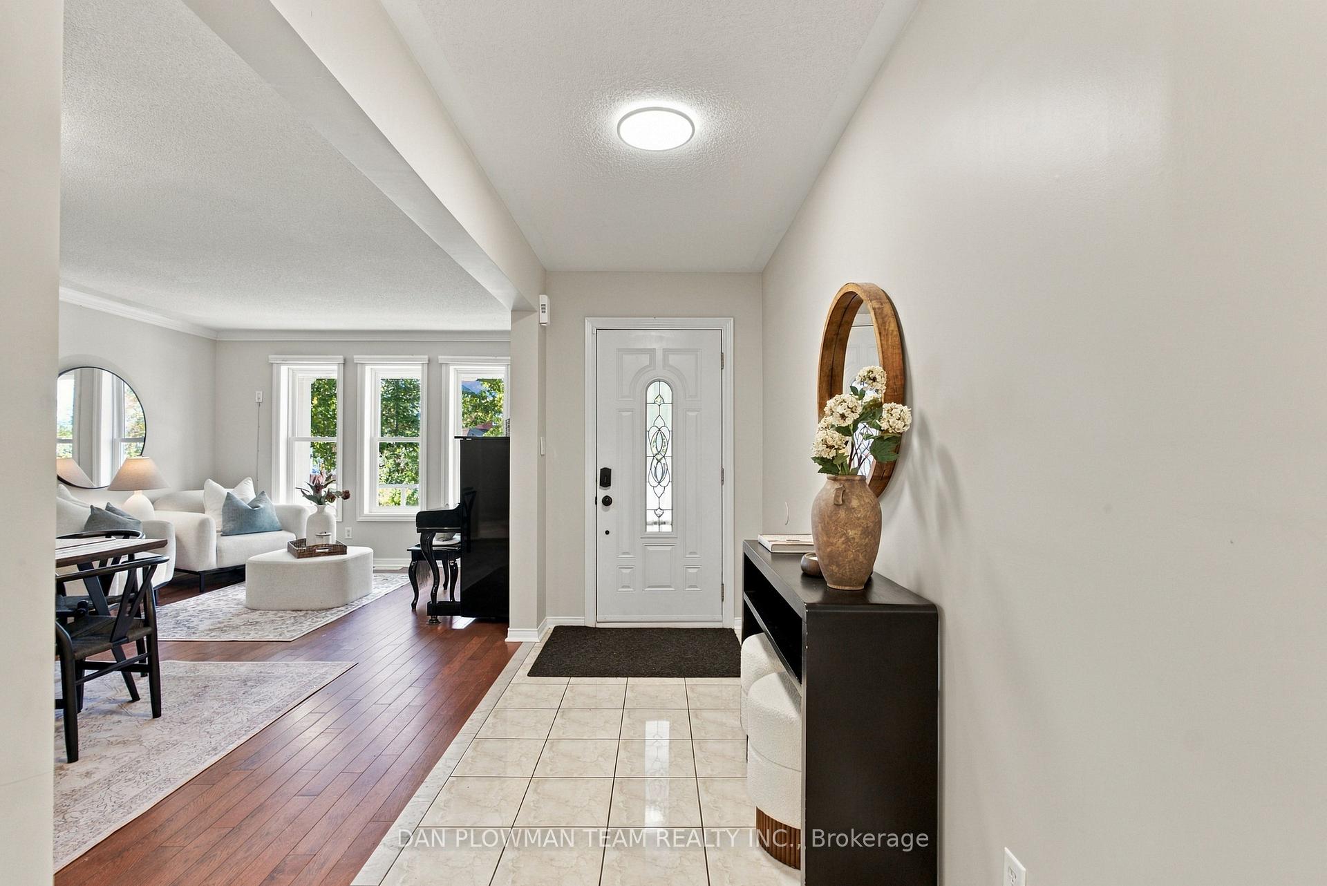 Photo 2 of 980 Langford Street, Oshawa, Eastdale — HOMEH
