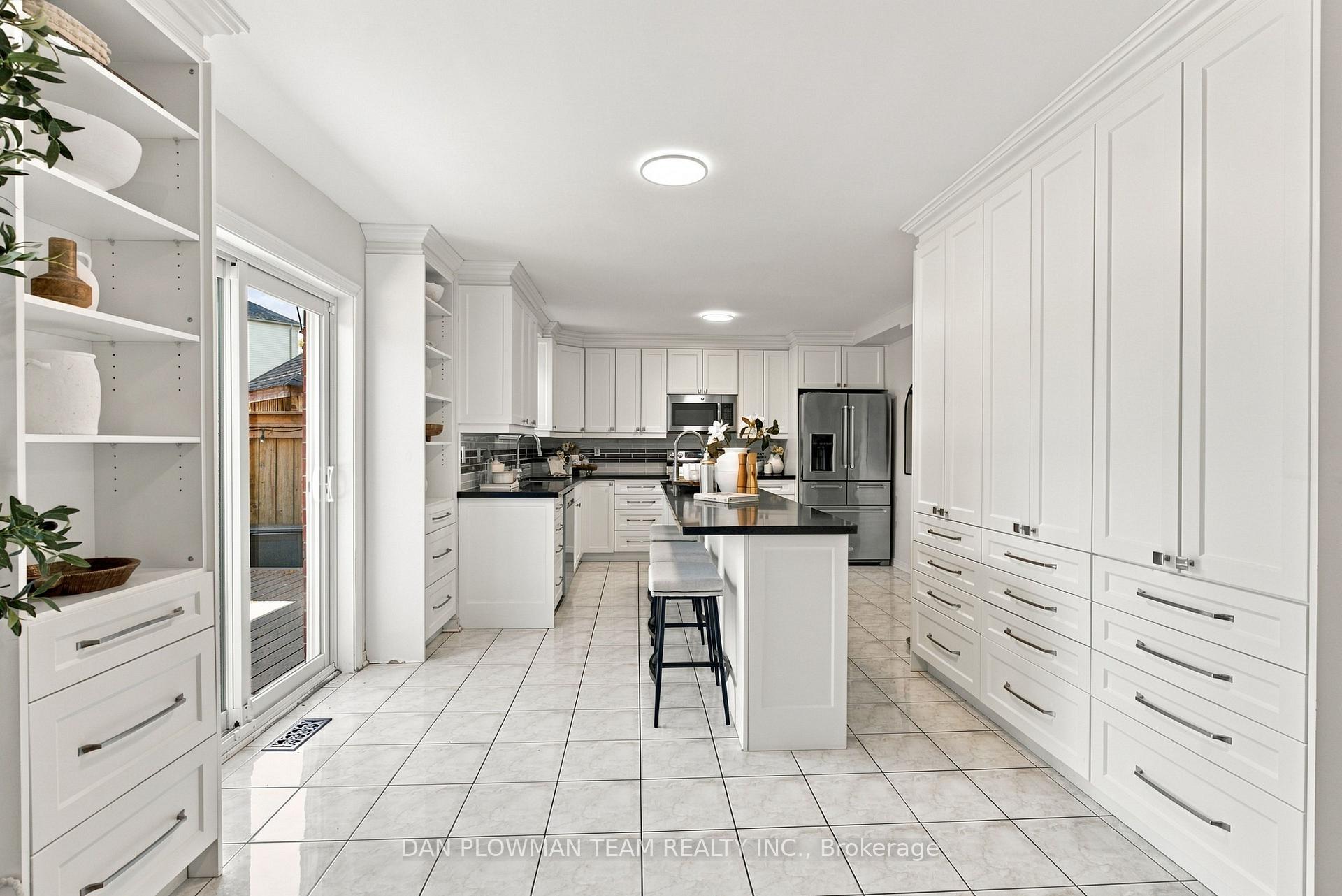 Photo 9 of 980 Langford Street, Oshawa, Eastdale — HOMEH