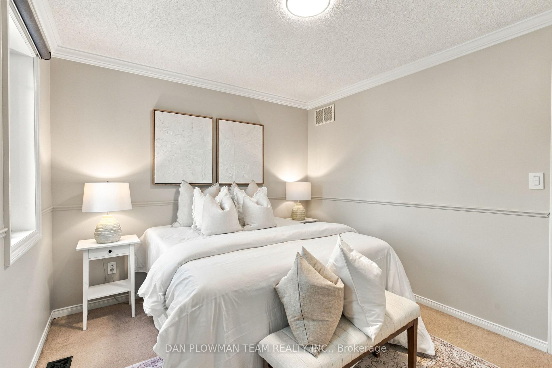 Photo 28 of 980 Langford Street, Oshawa, Eastdale — HOMEH