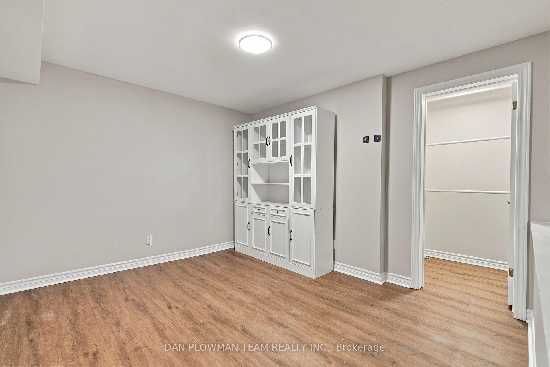 Photo 34 of 980 Langford Street, Oshawa, Eastdale — HOMEH