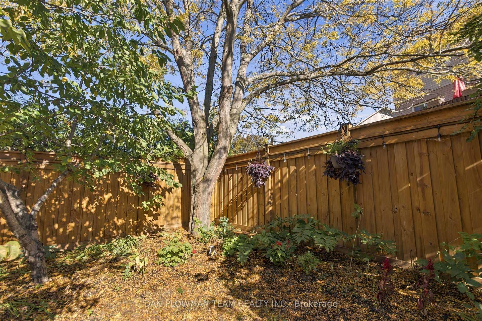 Photo 40 of 980 Langford Street, Oshawa, Eastdale — HOMEH