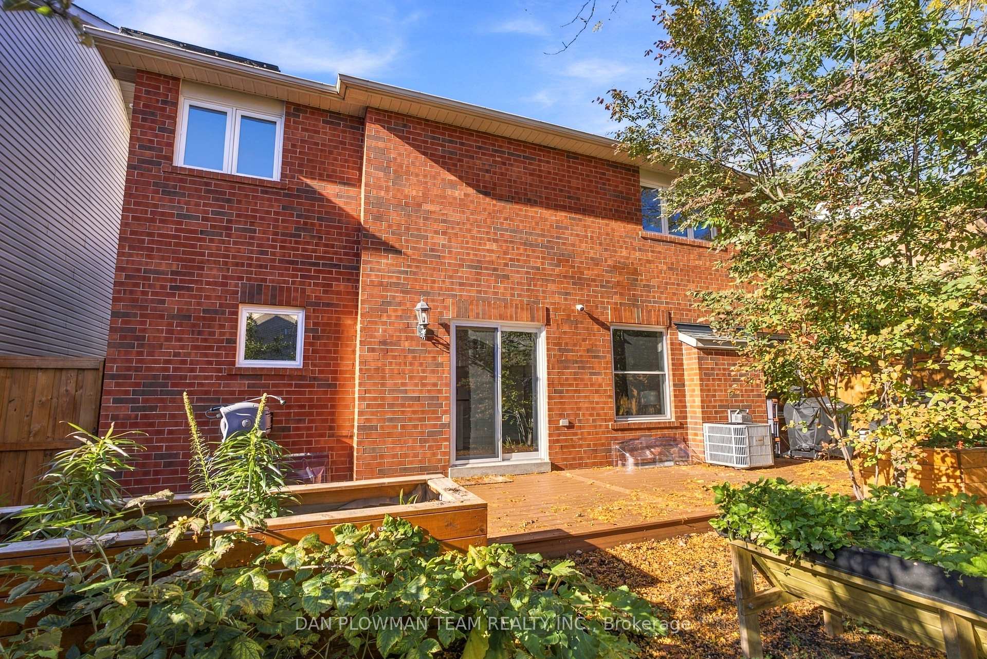 Photo 41 of 980 Langford Street, Oshawa, Eastdale — HOMEH