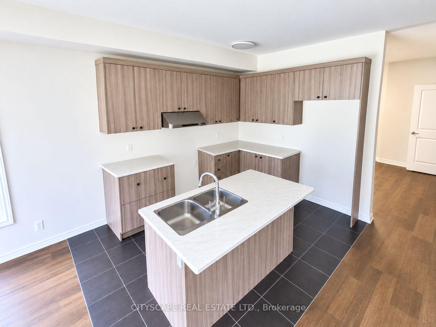 Photo 8 of 91 McLaughlin Street, Welland, Lincoln/Crowland — HOMEH