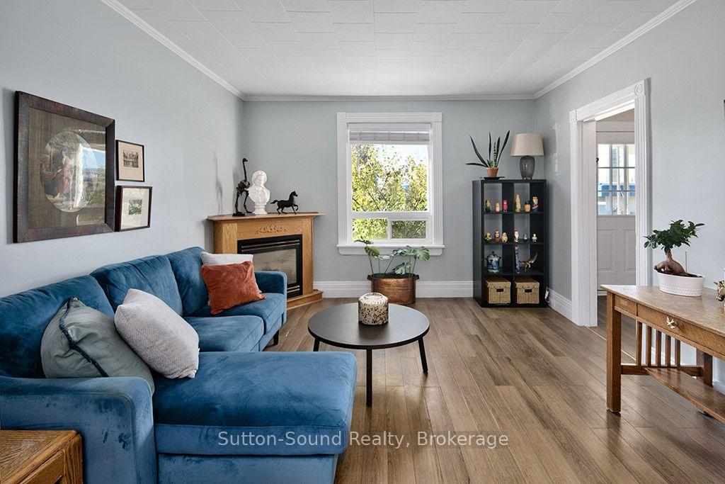 Photo 5 of 1219 2ND Avenue E, Owen Sound — HOMEH