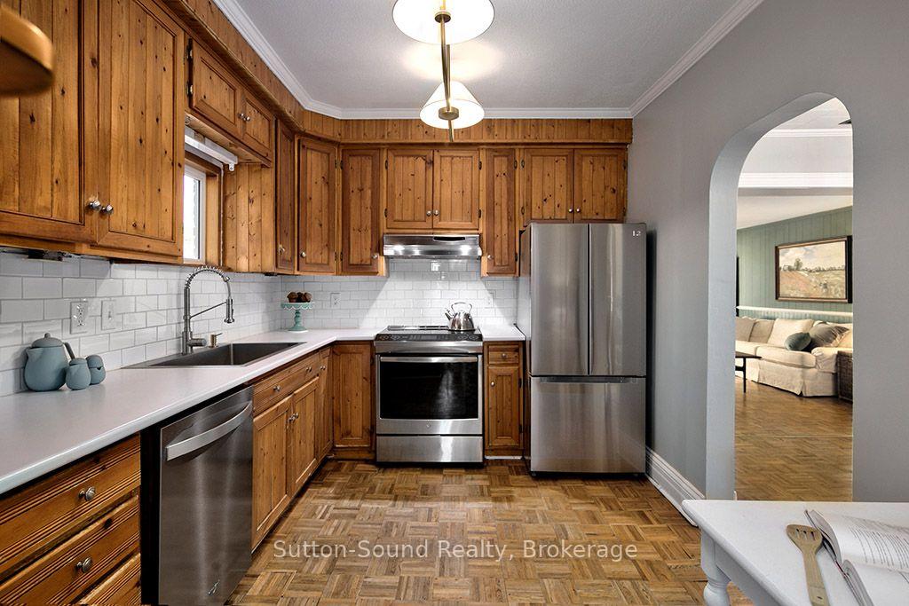 Photo 9 of 1219 2ND Avenue E, Owen Sound — HOMEH