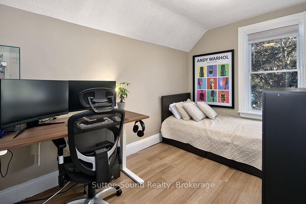 Photo 17 of 1219 2ND Avenue E, Owen Sound — HOMEH