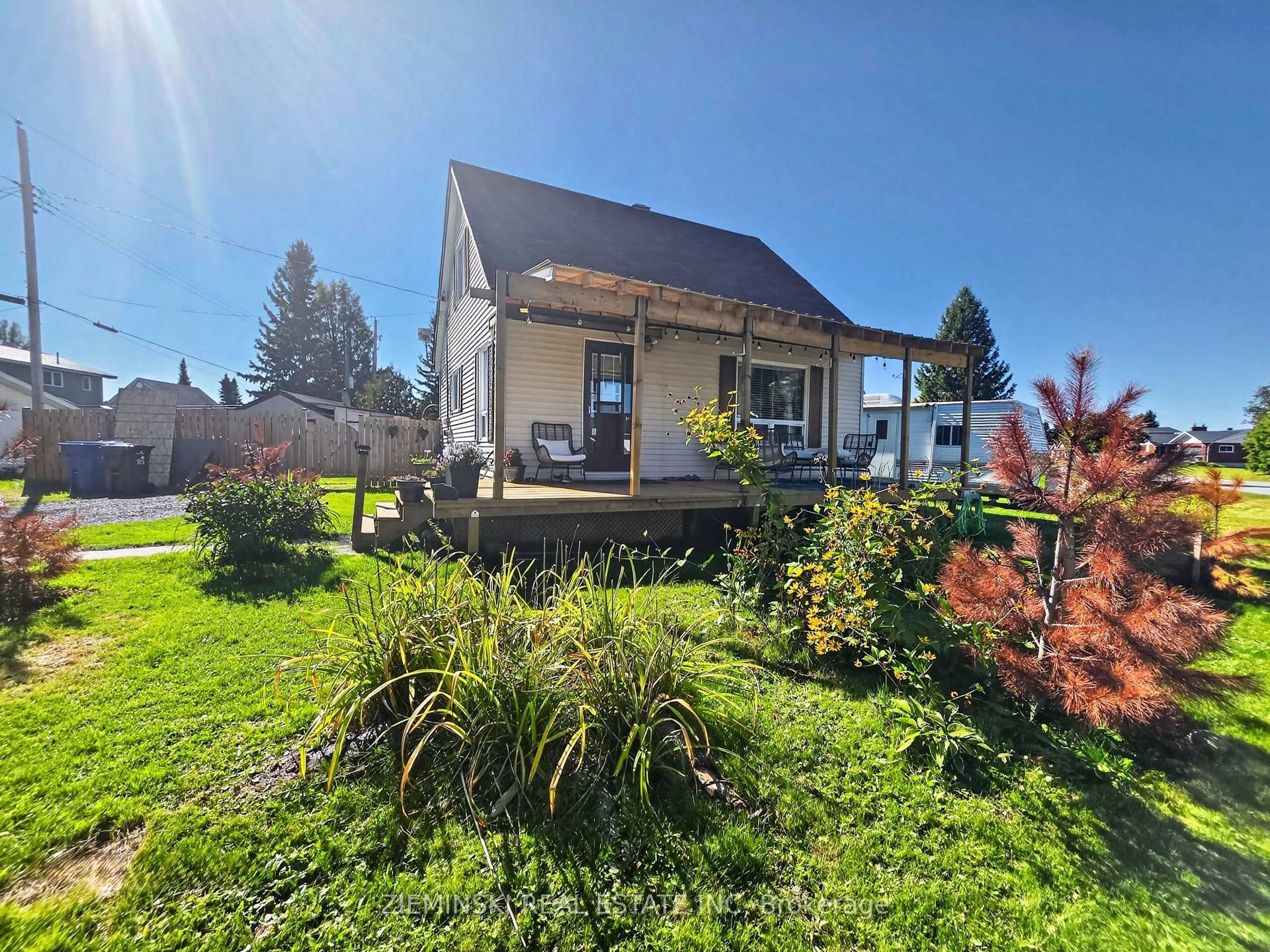 Photo 1 of 1 Bowman Avenue, Black River Matheson, Matheson — HOMEH