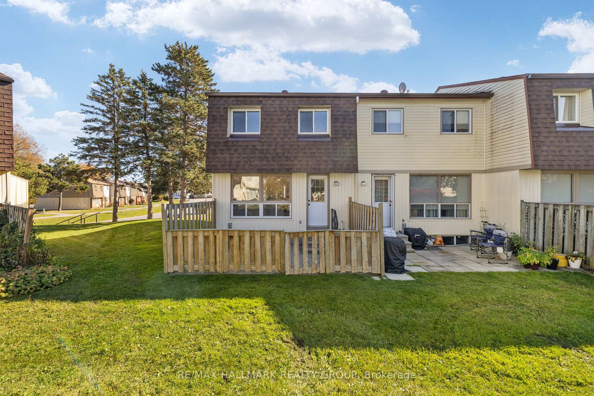 Photo 41 of 1A Forester Crescent, Ottawa, Westcliffe Estates — HOMEH