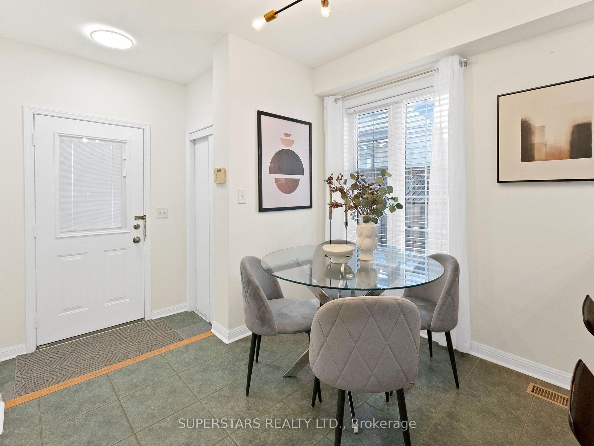 Photo 16 of 512 Bur Oak Avenue, Markham, Berczy — HOMEH