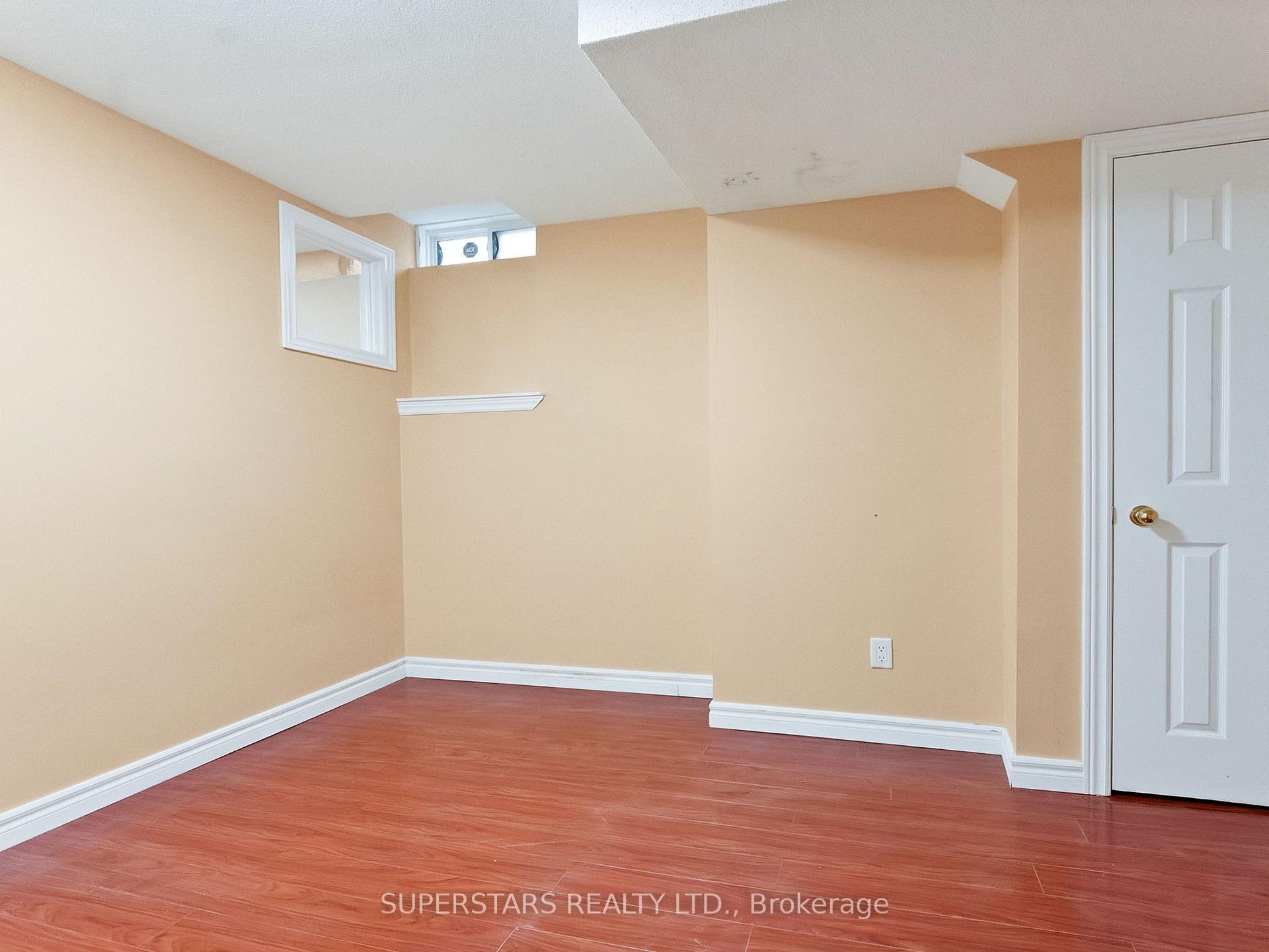 Photo 32 of 512 Bur Oak Avenue, Markham, Berczy — HOMEH