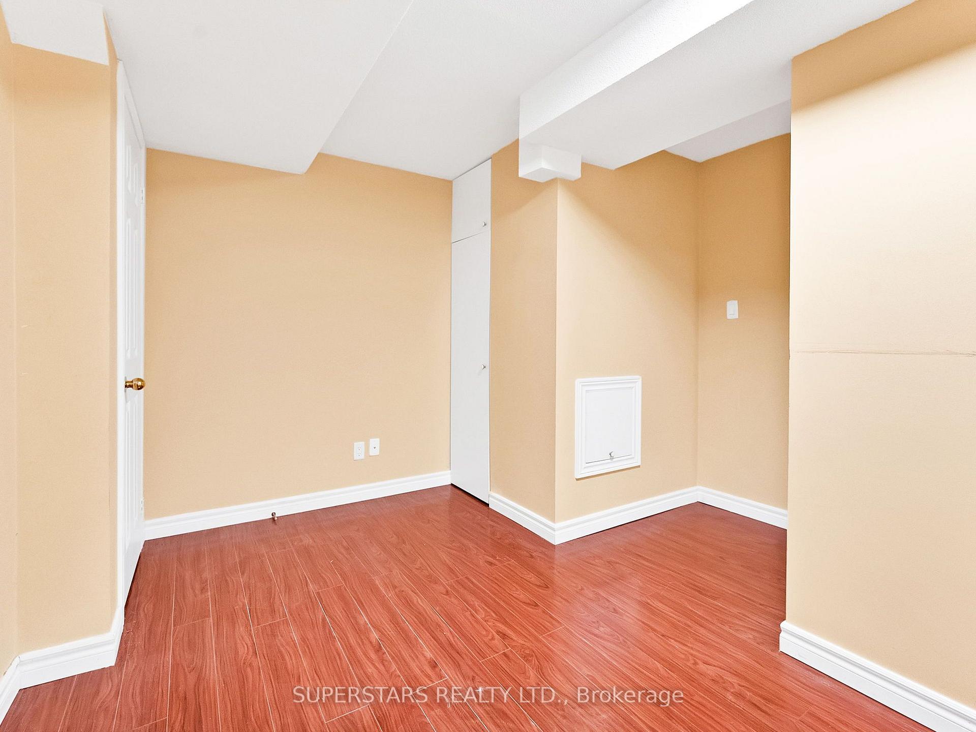 Photo 33 of 512 Bur Oak Avenue, Markham, Berczy — HOMEH