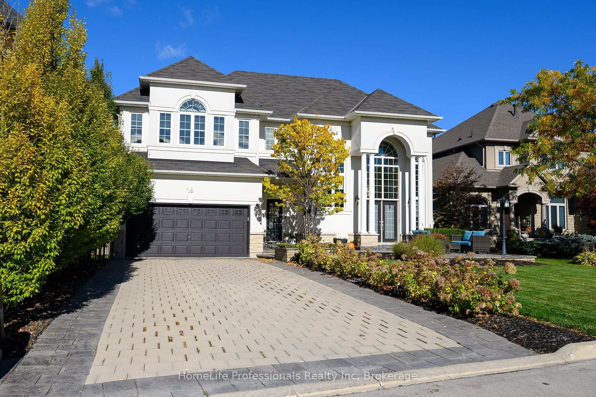 Photo 2 of 19 Berkshire Place, Hamilton, Meadowlands — HOMEH