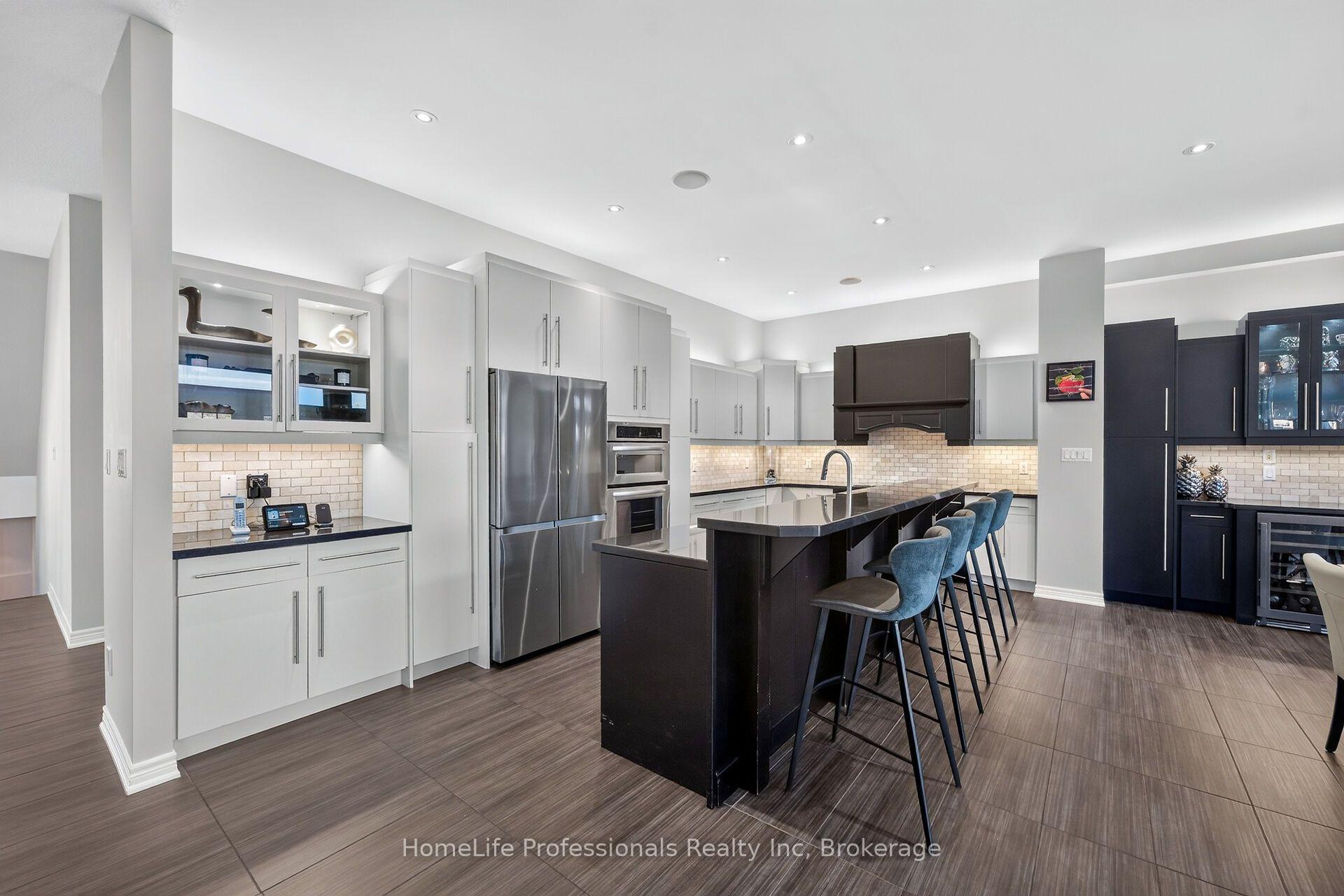 Photo 16 of 19 Berkshire Place, Hamilton, Meadowlands — HOMEH