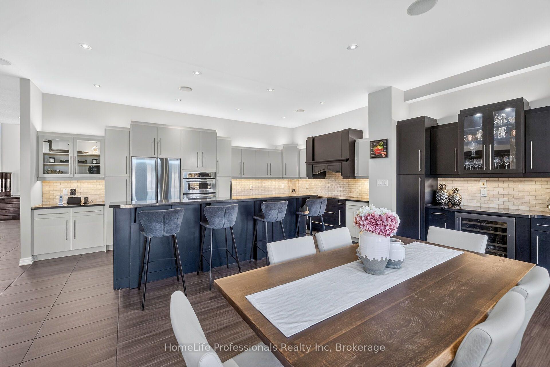 Photo 17 of 19 Berkshire Place, Hamilton, Meadowlands — HOMEH