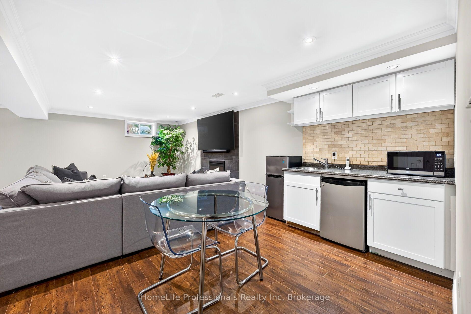 Photo 34 of 19 Berkshire Place, Hamilton, Meadowlands — HOMEH
