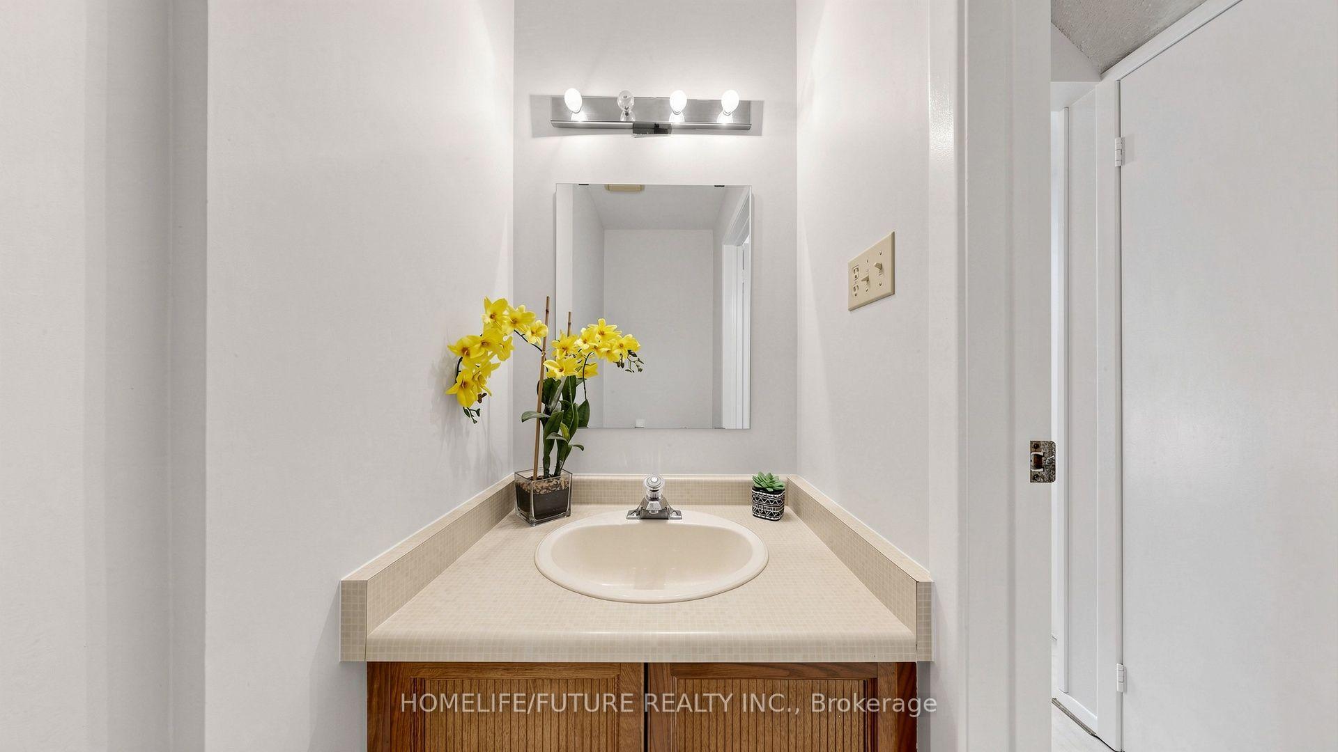 Photo 16 of 679 Foxwood Trail, Pickering, Amberlea — HOMEH