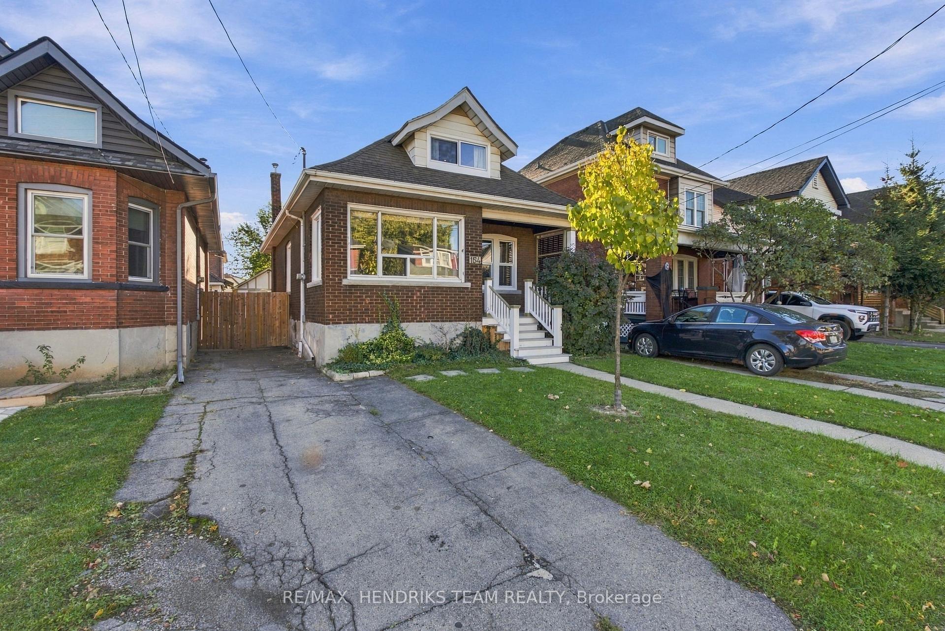 Photo 1 of 154 Prospect Street N, Hamilton, Stipley — HOMEH