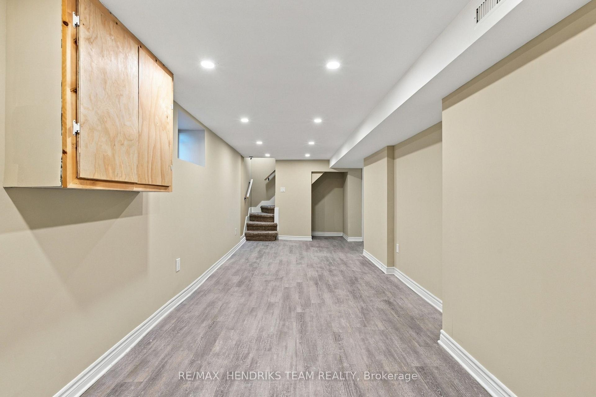 Photo 19 of 154 Prospect Street N, Hamilton, Stipley — HOMEH