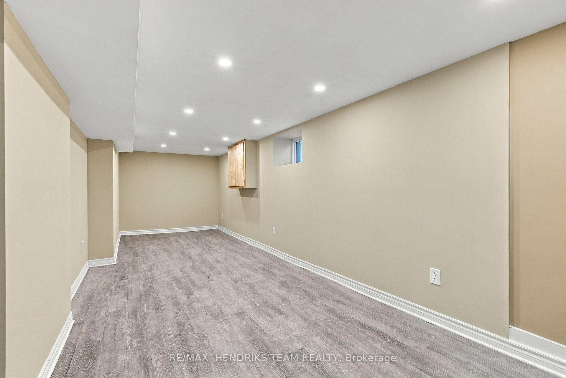 Photo 20 of 154 Prospect Street N, Hamilton, Stipley — HOMEH