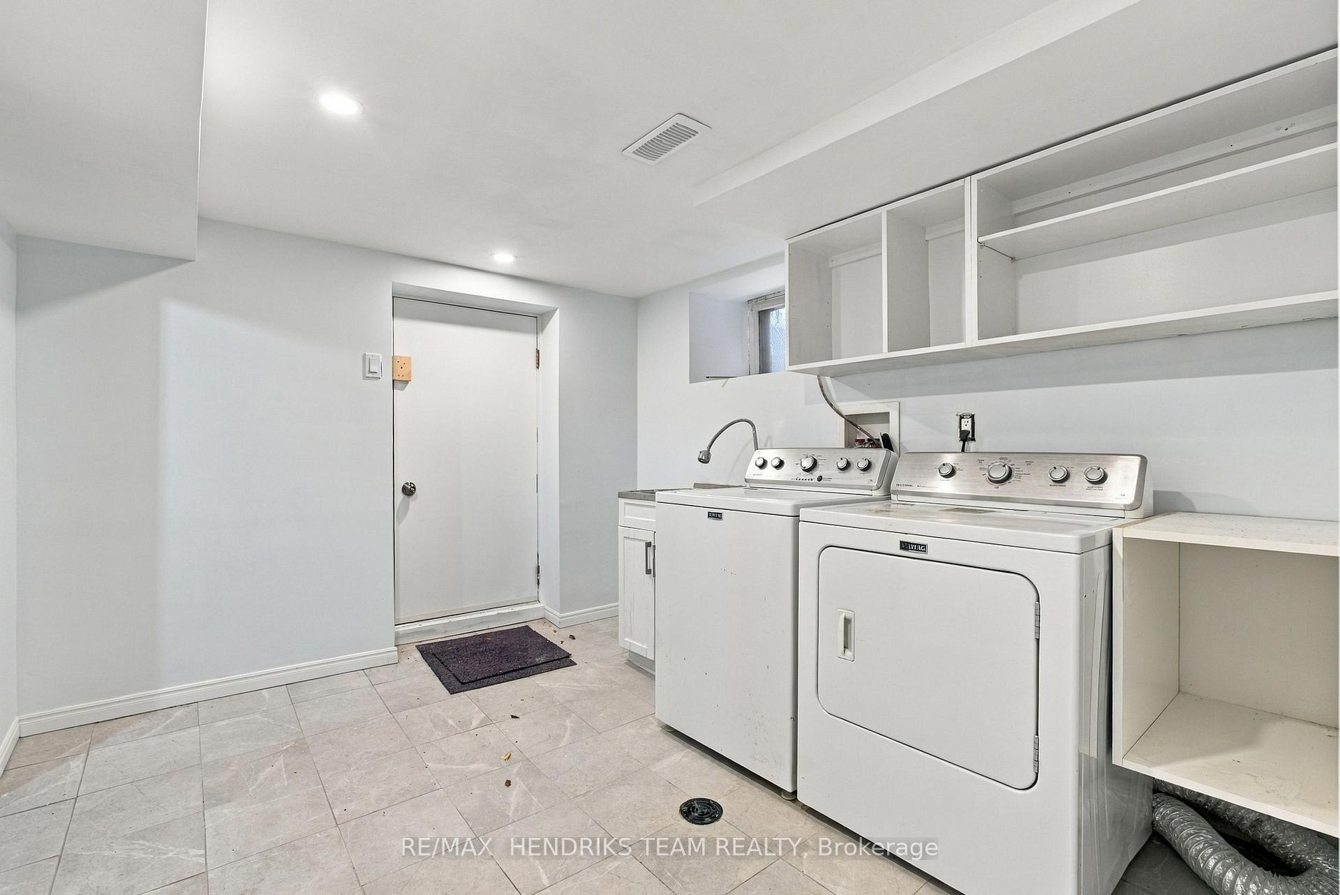 Photo 21 of 154 Prospect Street N, Hamilton, Stipley — HOMEH