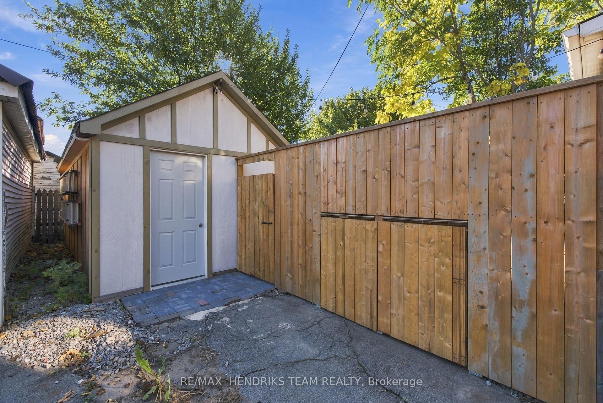 Photo 28 of 154 Prospect Street N, Hamilton, Stipley — HOMEH