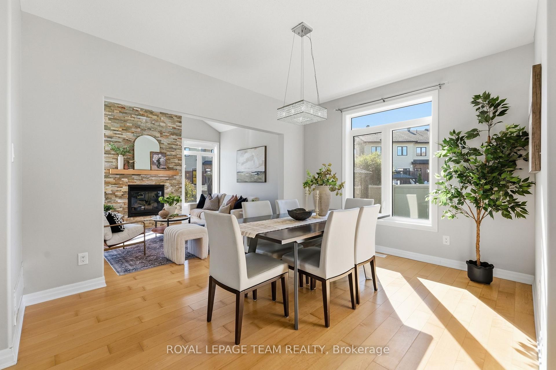 Photo 16 of 230 Dave Smith Crescent, Ottawa, Riverside South/Gloucester Glen — HOMEH