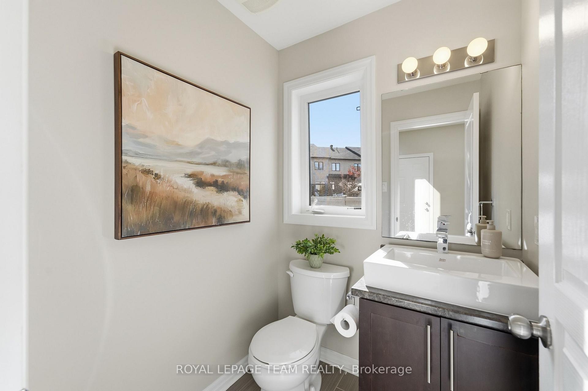 Photo 20 of 230 Dave Smith Crescent, Ottawa, Riverside South/Gloucester Glen — HOMEH