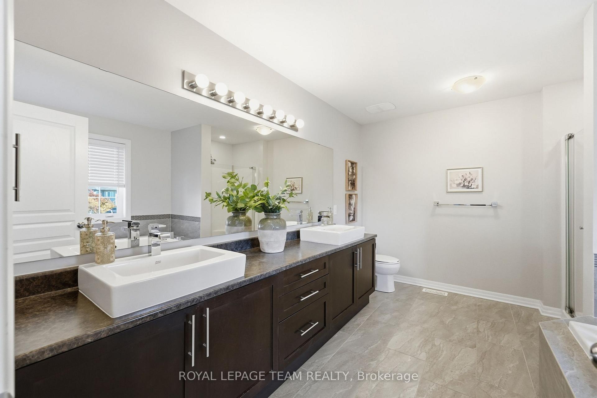Photo 24 of 230 Dave Smith Crescent, Ottawa, Riverside South/Gloucester Glen — HOMEH