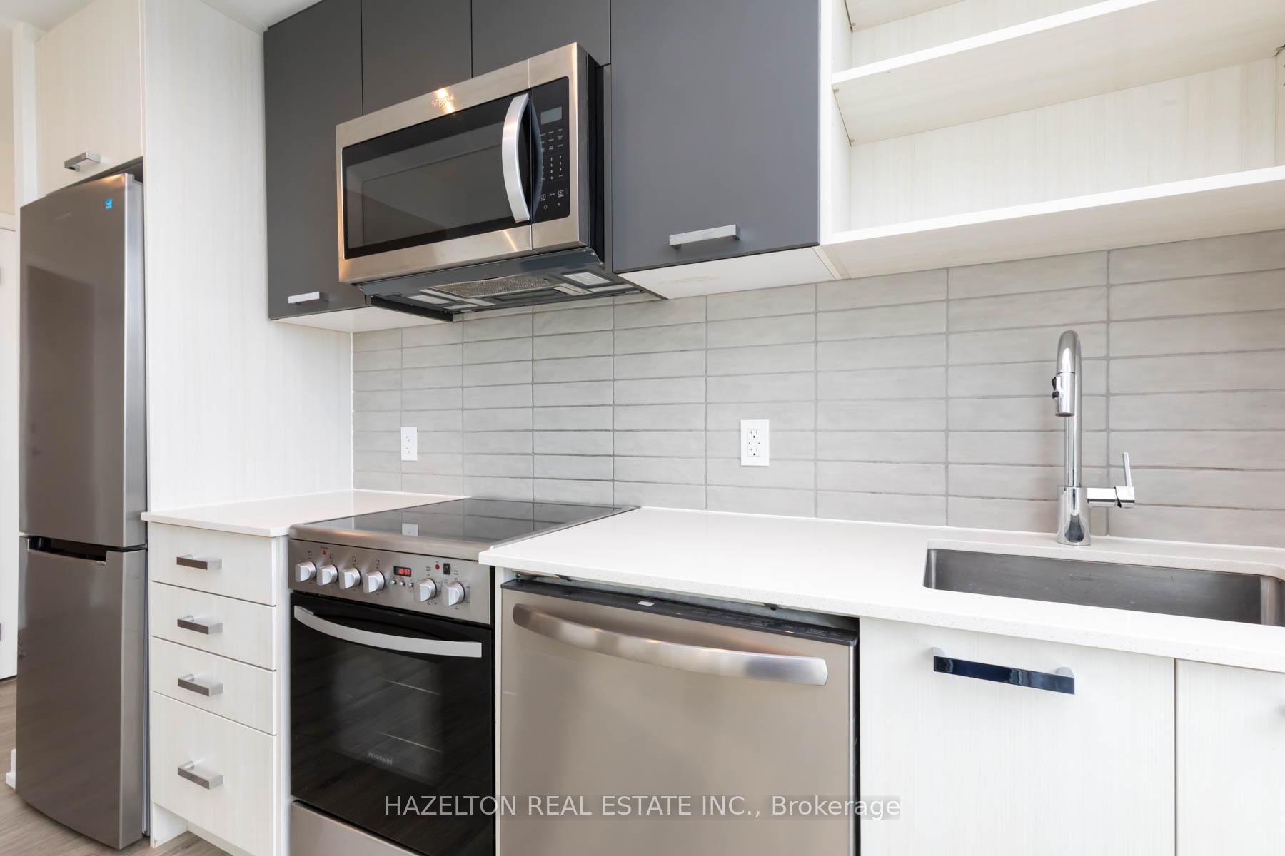 Photo 12 of Unit 905, 2300 St. Clair Avenue W, Toronto, Junction Area — HOMEH