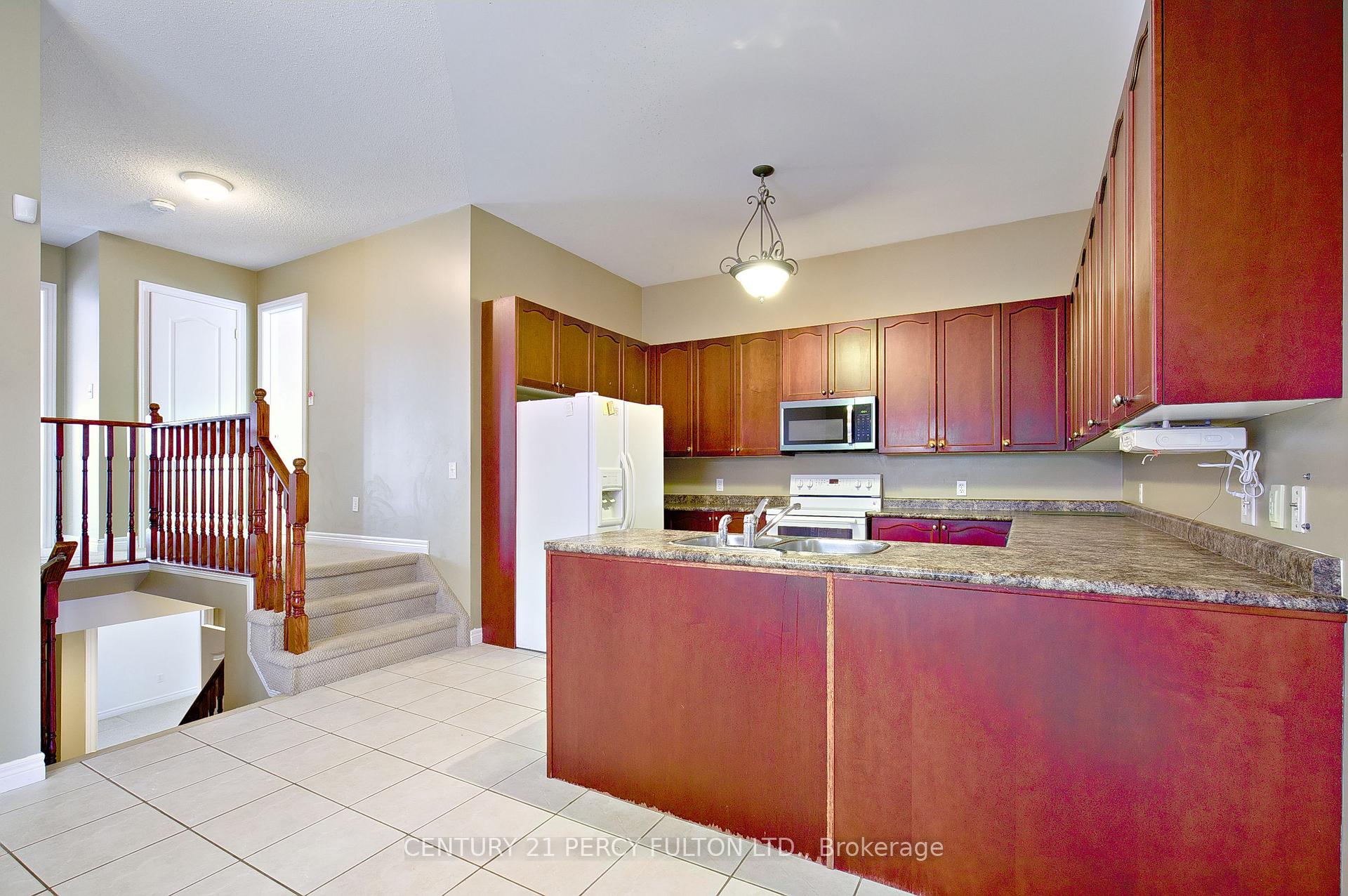 Photo 7 of 7 Bridlewood Boulevard, Whitby, Rolling Acres — HOMEH