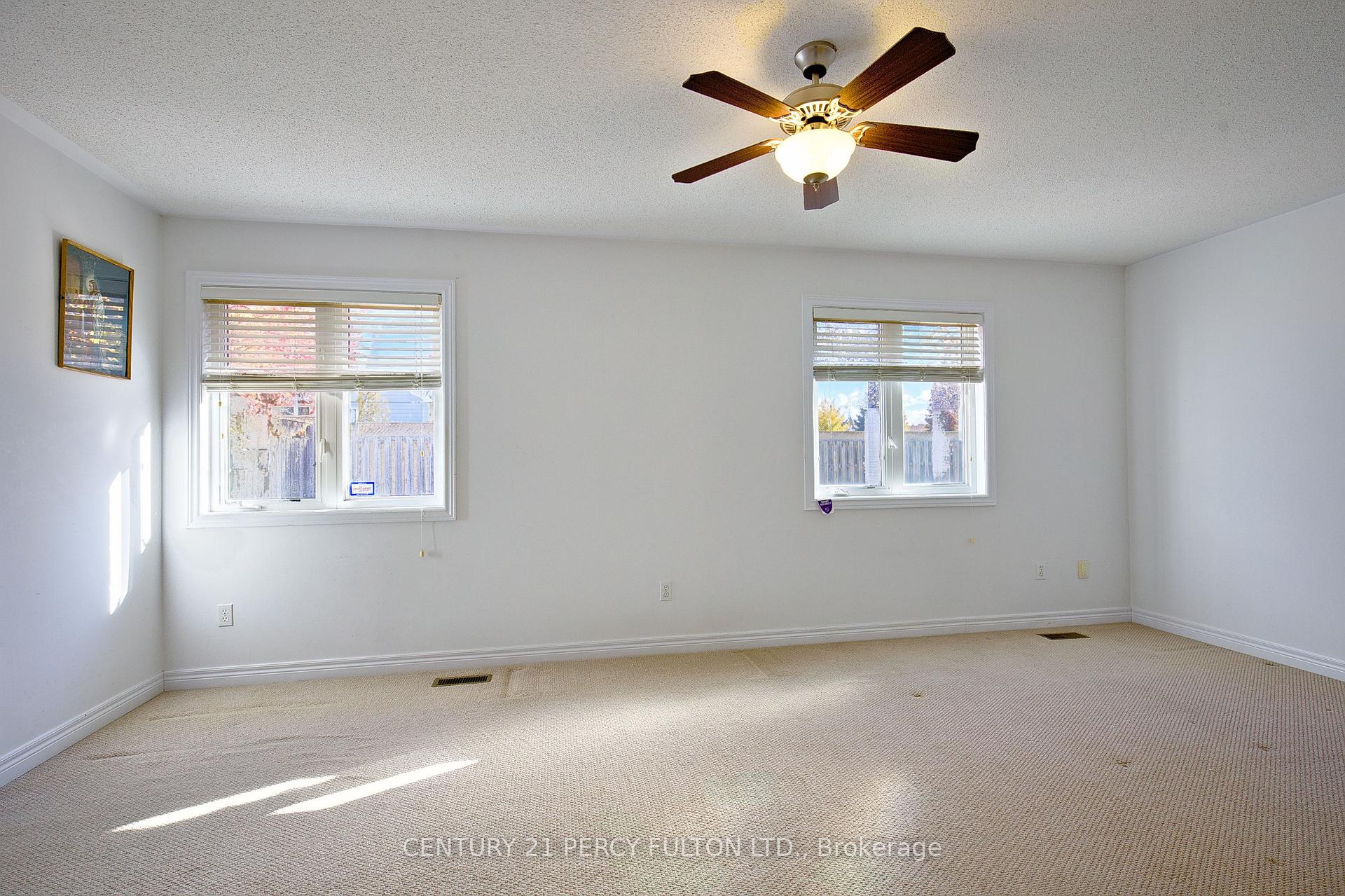 Photo 15 of 7 Bridlewood Boulevard, Whitby, Rolling Acres — HOMEH