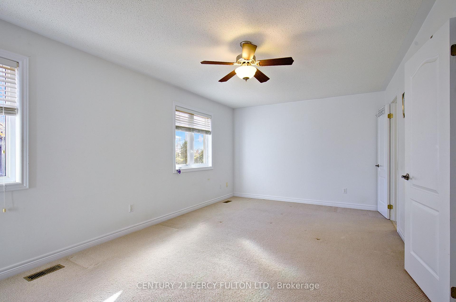 Photo 16 of 7 Bridlewood Boulevard, Whitby, Rolling Acres — HOMEH