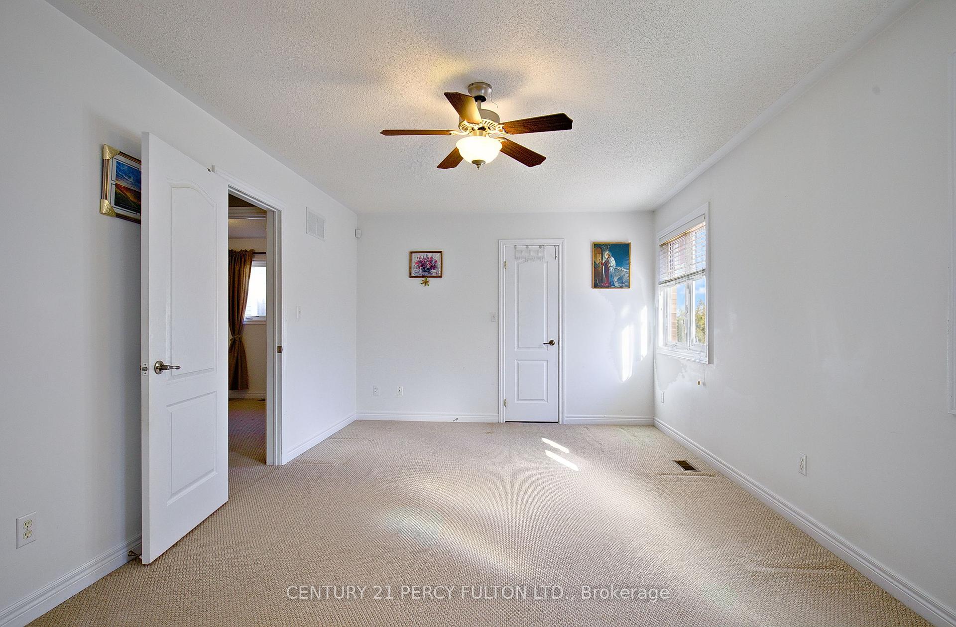 Photo 18 of 7 Bridlewood Boulevard, Whitby, Rolling Acres — HOMEH