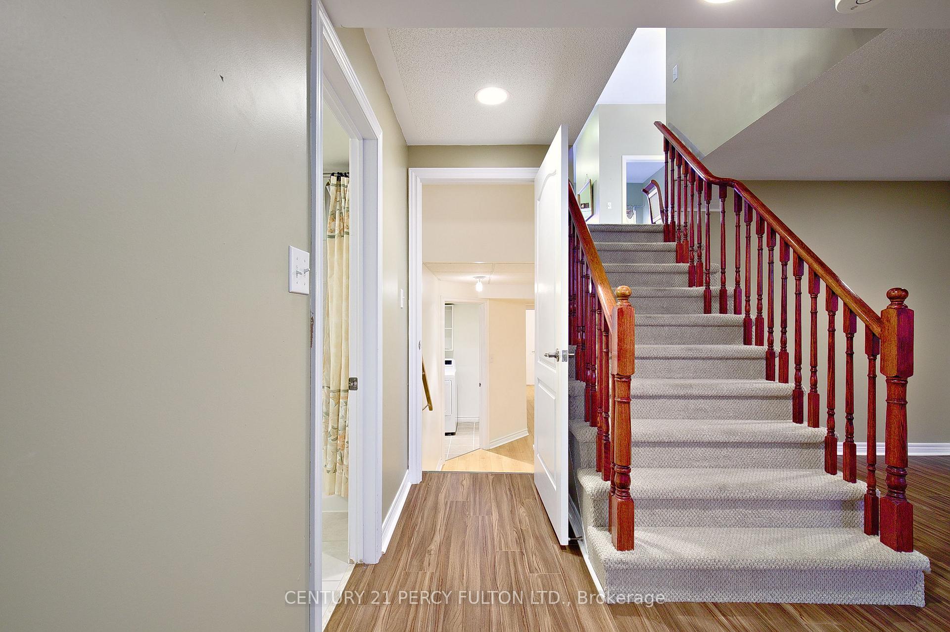 Photo 33 of 7 Bridlewood Boulevard, Whitby, Rolling Acres — HOMEH