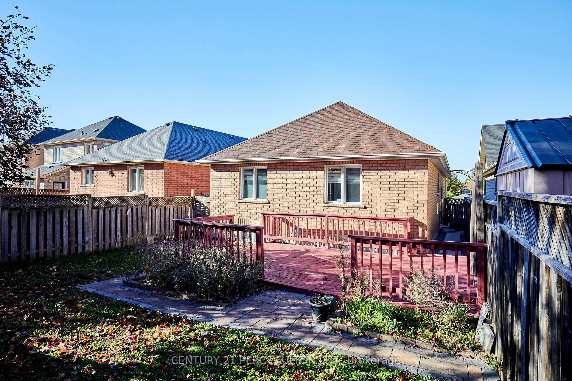 Photo 43 of 7 Bridlewood Boulevard, Whitby, Rolling Acres — HOMEH