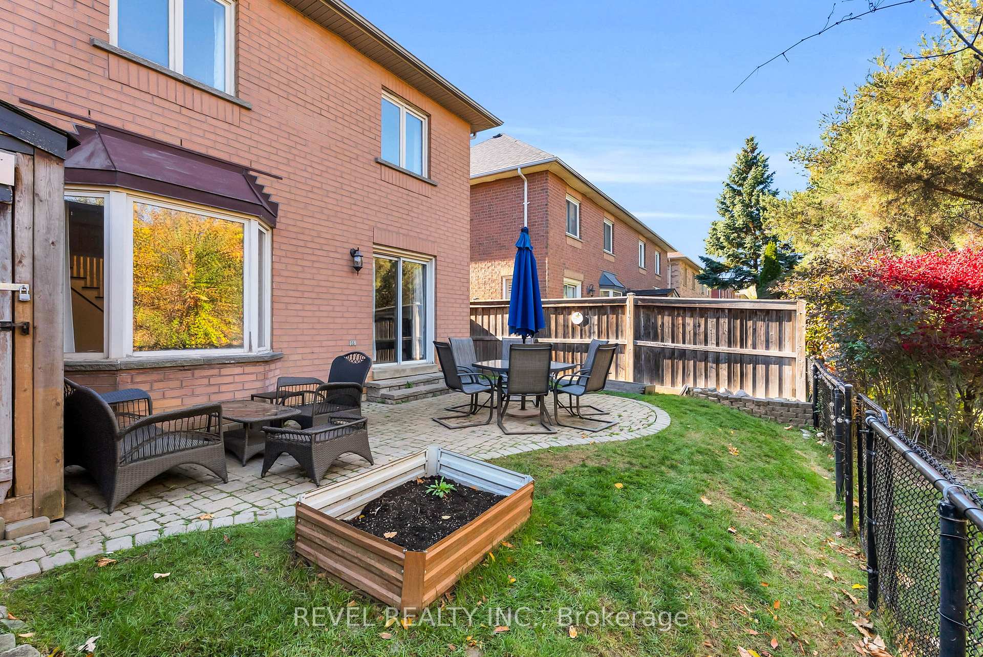 Photo 23 of 100 Pressed Brick Drive, Brampton, Brampton North — HOMEH