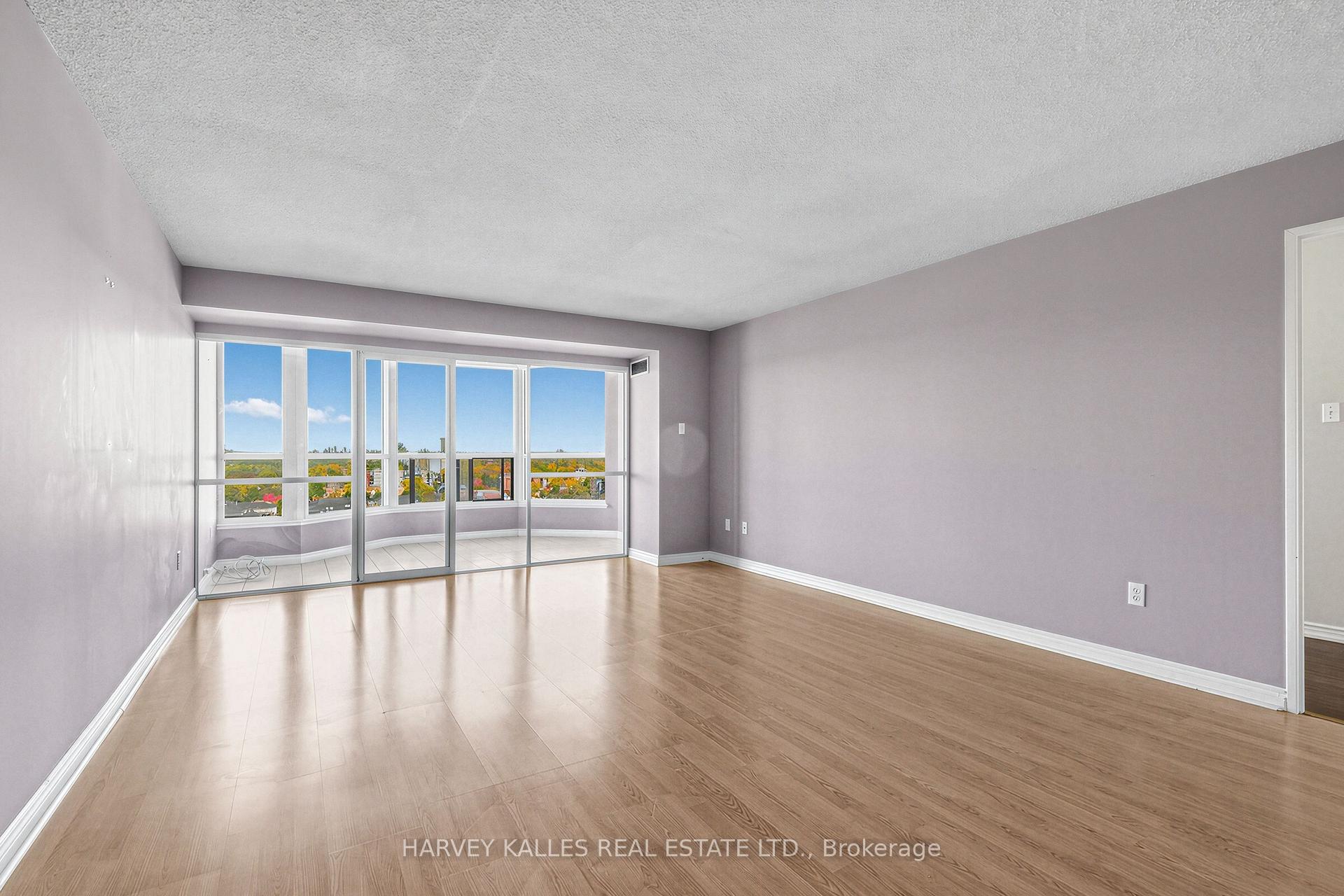 Photo 2 of Unit 1206, 1 Clark Avenue W, Vaughan, Crestwood-Springfarm-Yorkhill — HOMEH