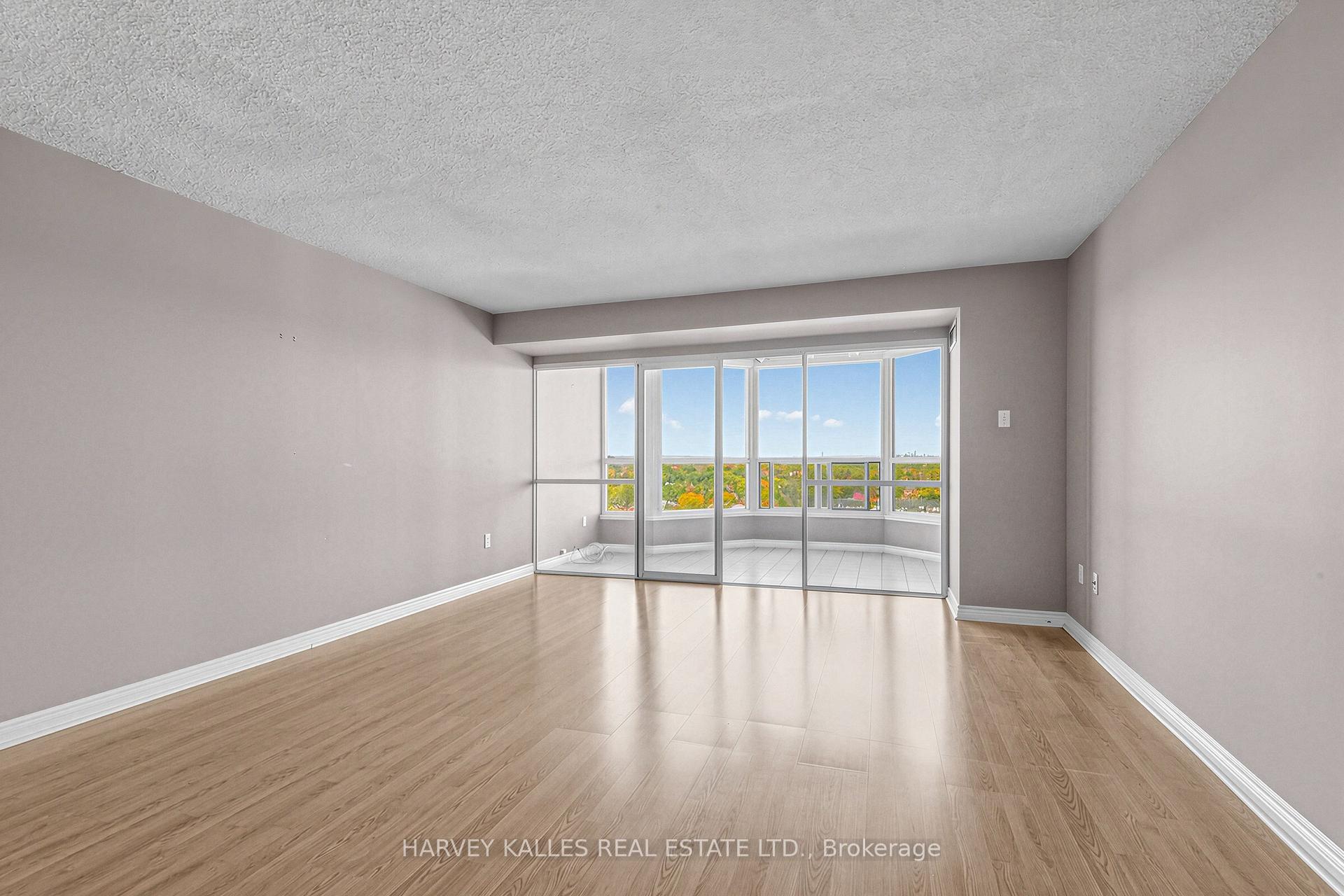 Photo 3 of Unit 1206, 1 Clark Avenue W, Vaughan, Crestwood-Springfarm-Yorkhill — HOMEH