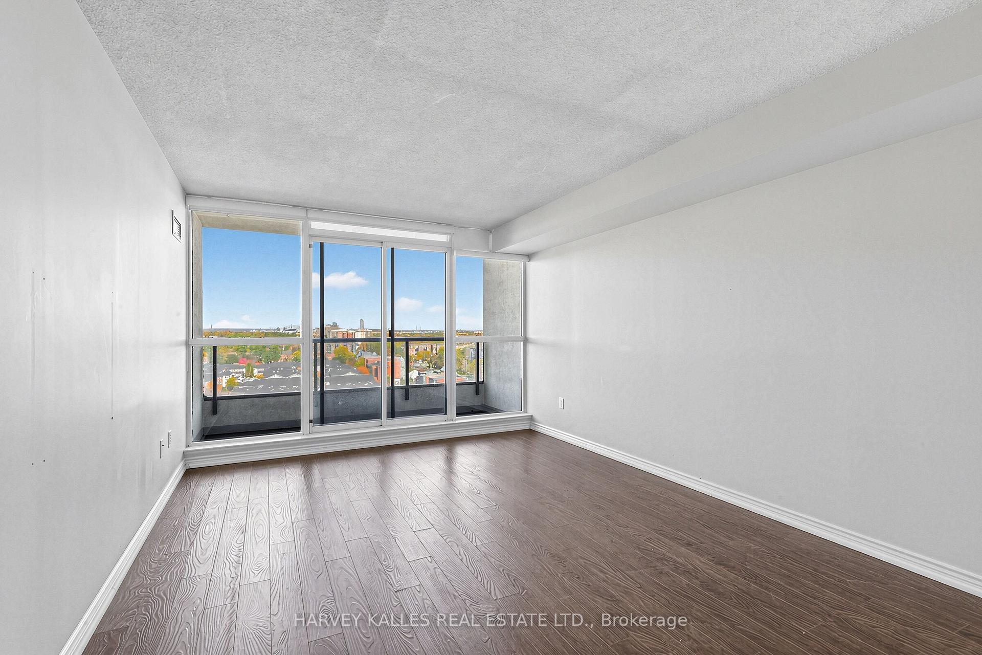 Photo 18 of Unit 1206, 1 Clark Avenue W, Vaughan, Crestwood-Springfarm-Yorkhill — HOMEH