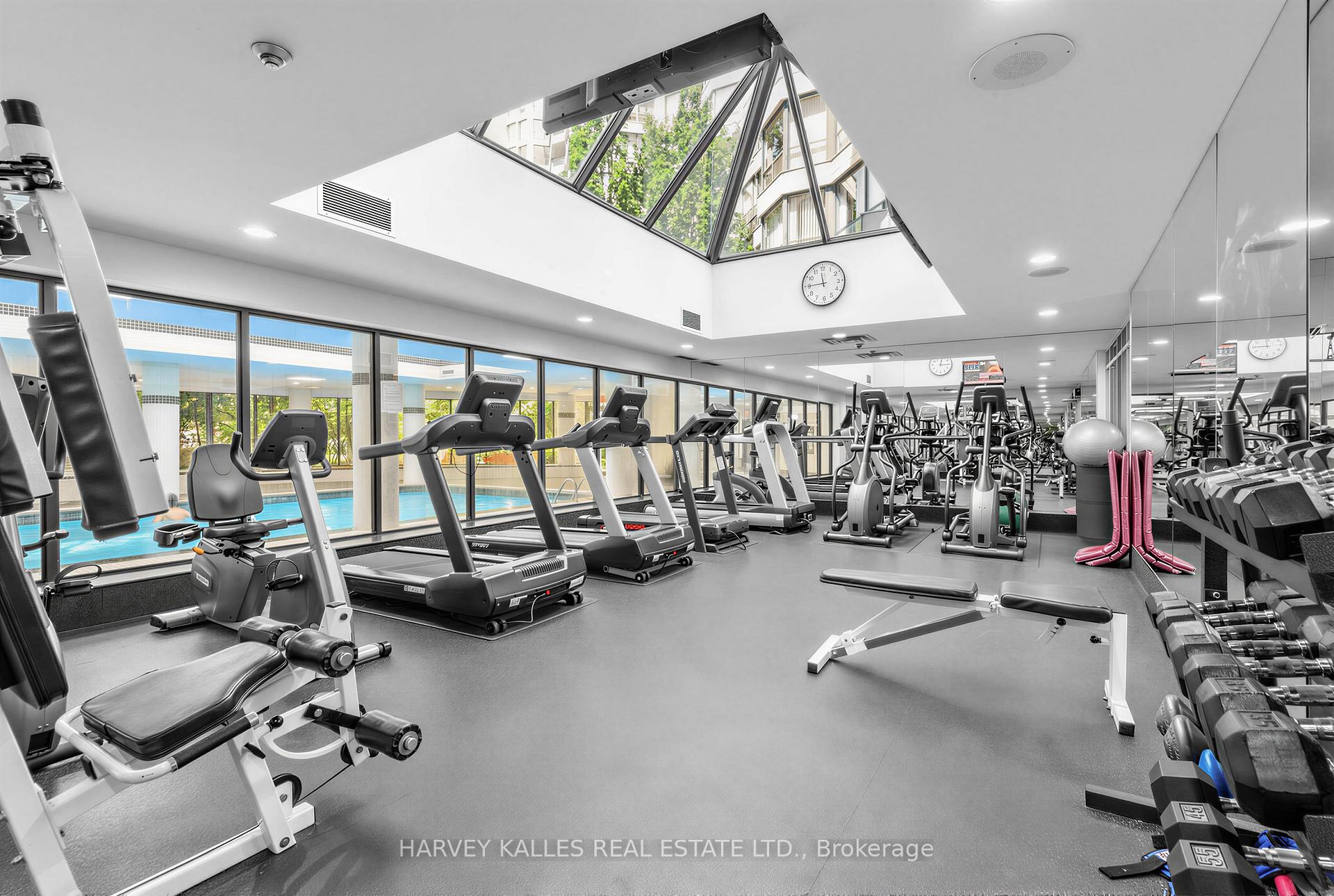 Photo 34 of Unit 1206, 1 Clark Avenue W, Vaughan, Crestwood-Springfarm-Yorkhill — HOMEH