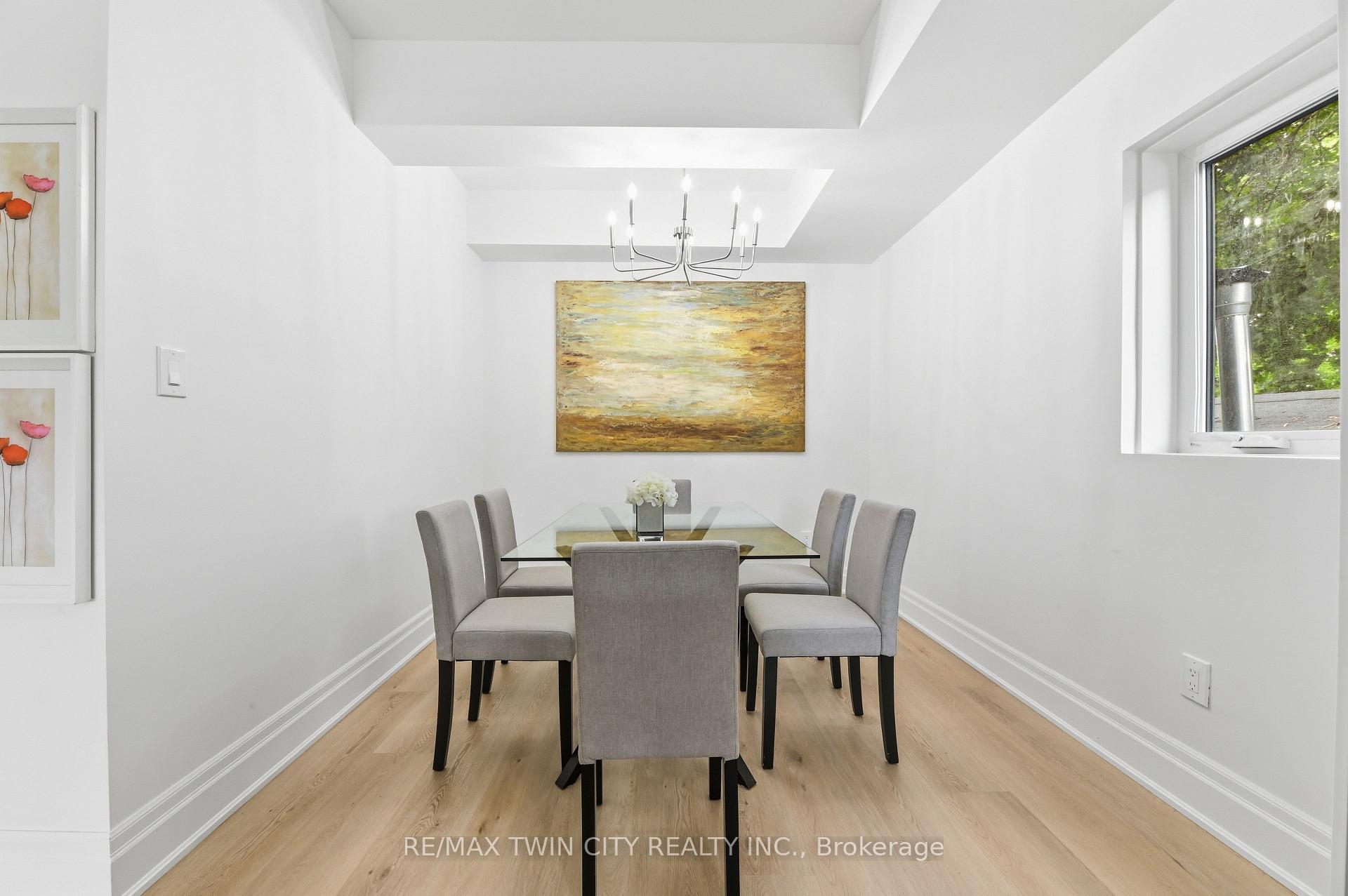 Photo 13 of Unit 1, 37 Edwin Street, Brantford, Holmedale — HOMEH
