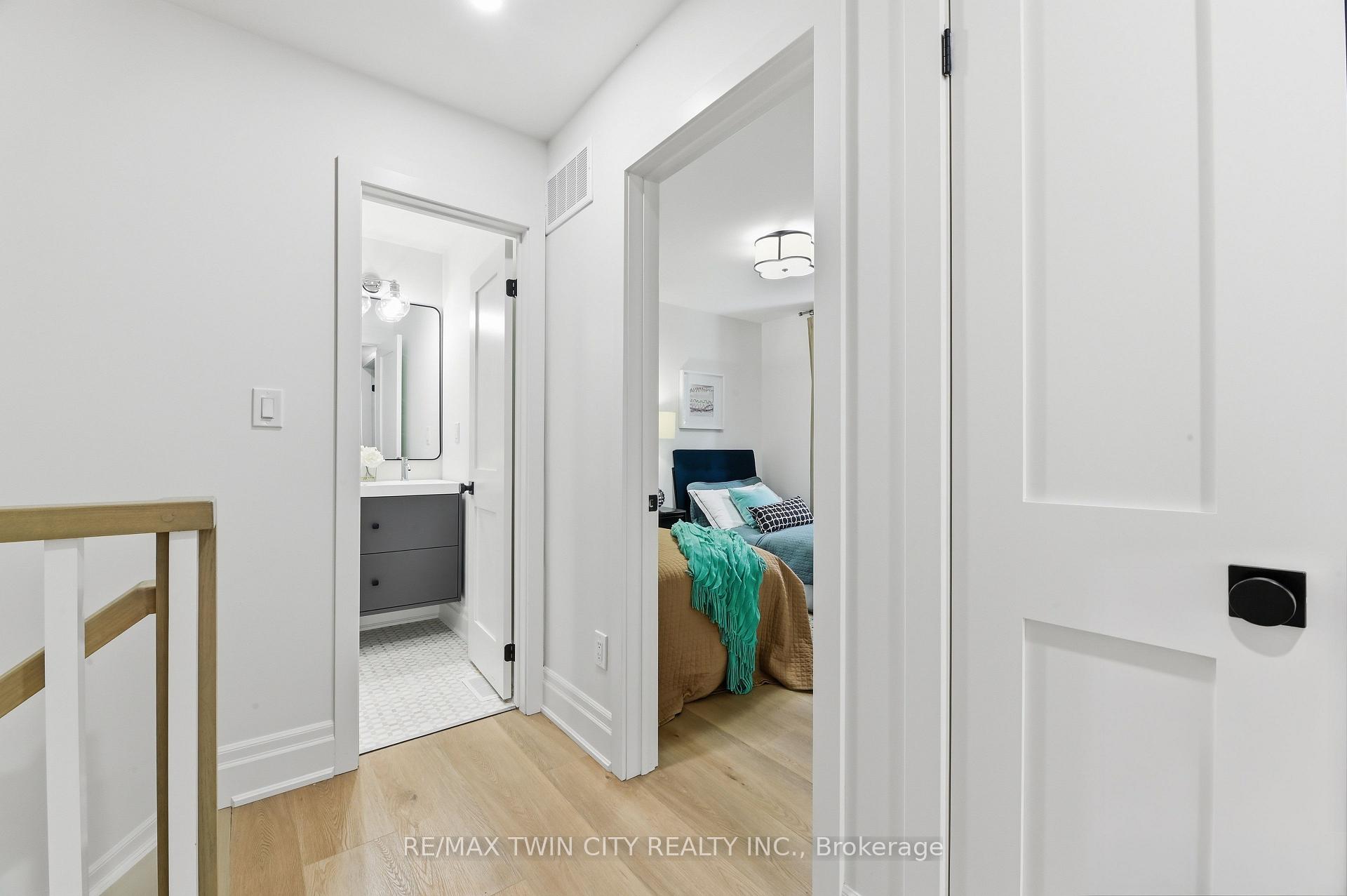 Photo 20 of Unit 1, 37 Edwin Street, Brantford, Holmedale — HOMEH