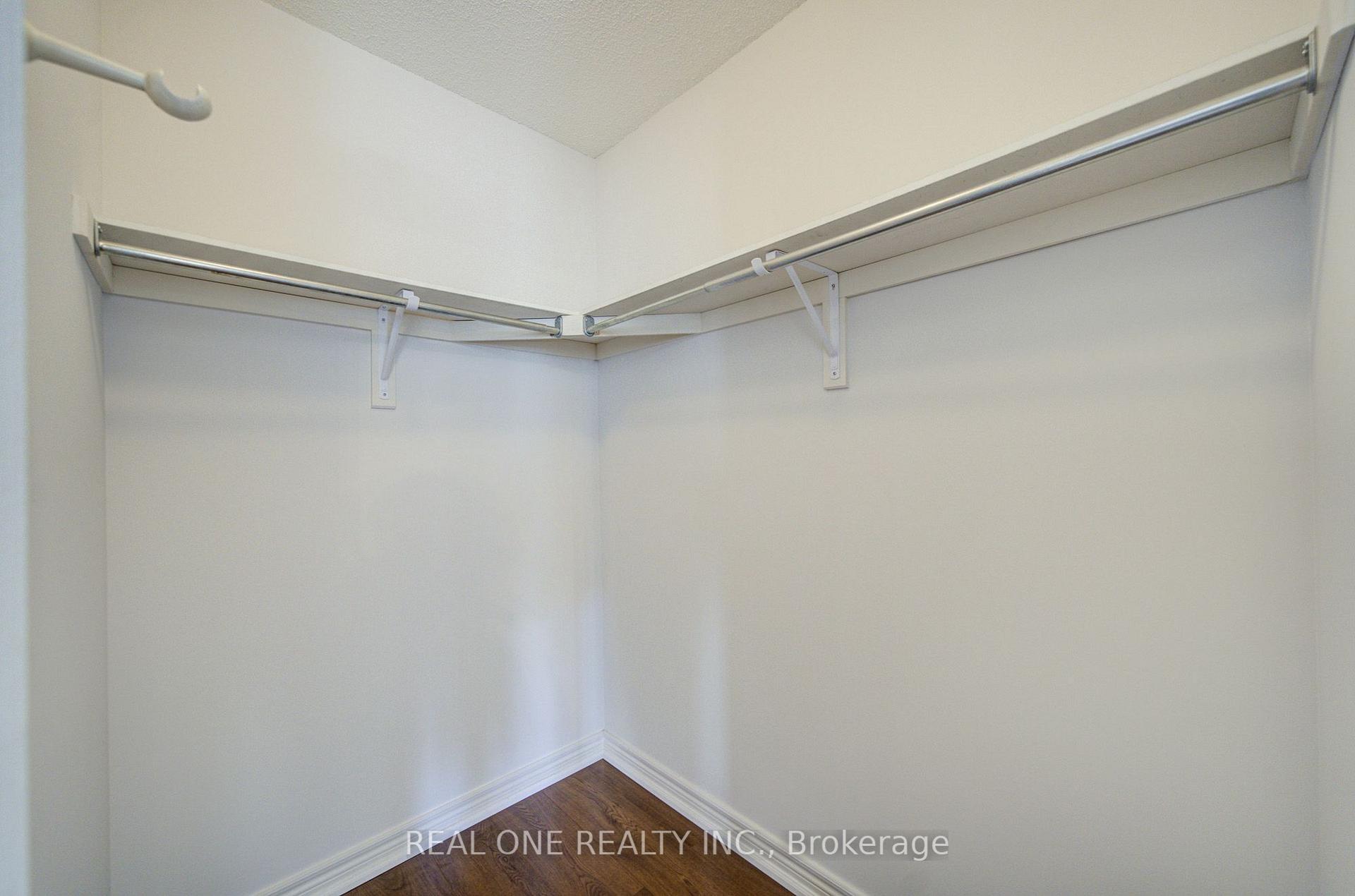 Photo 31 of 39 Balsamwood Road, Vaughan, Patterson — HOMEH