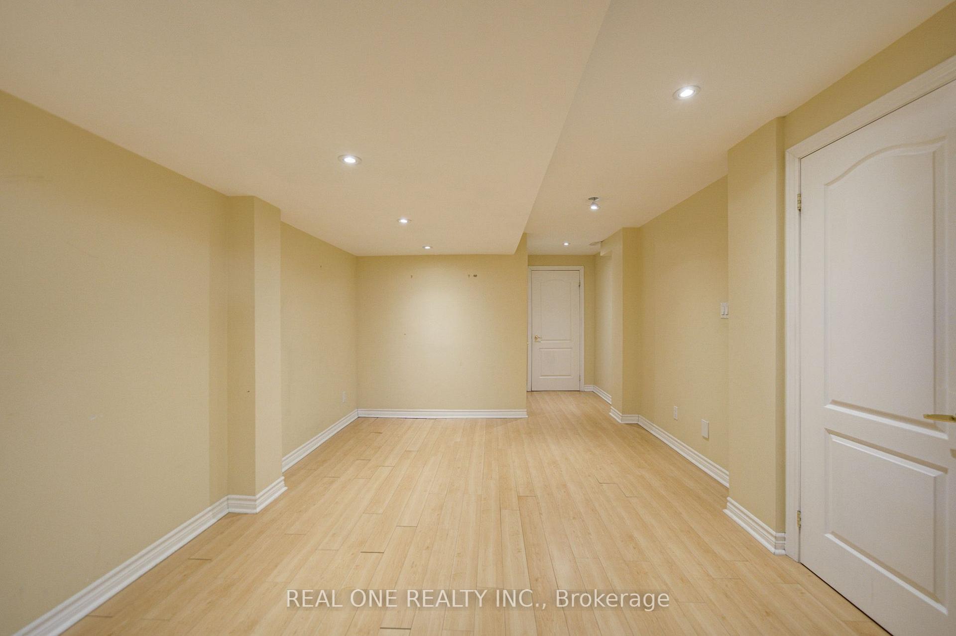 Photo 38 of 39 Balsamwood Road, Vaughan, Patterson — HOMEH