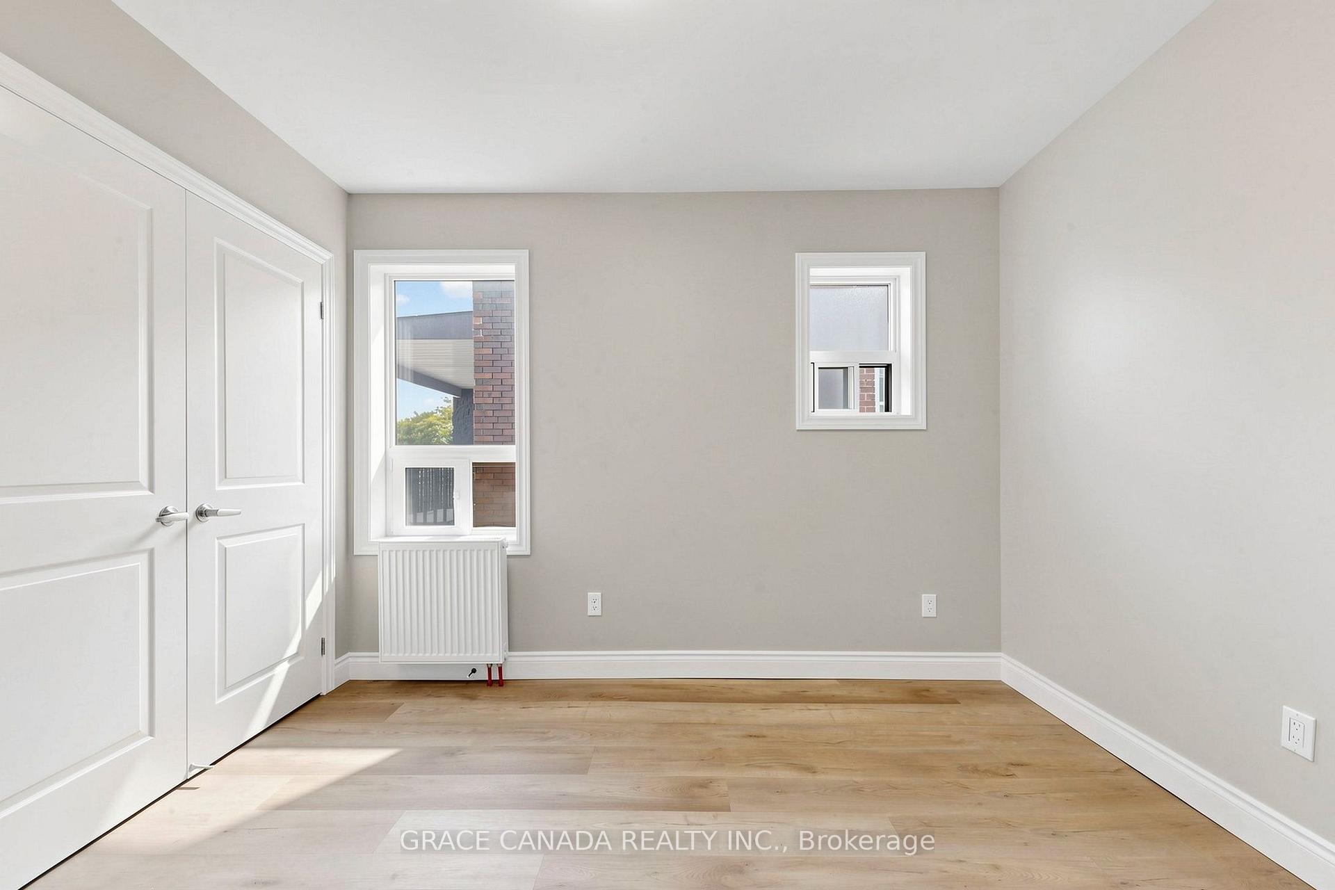 Photo 15 of Unit Unit 11, 71 Sanford Avenue S, Hamilton, St. Clair — HOMEH