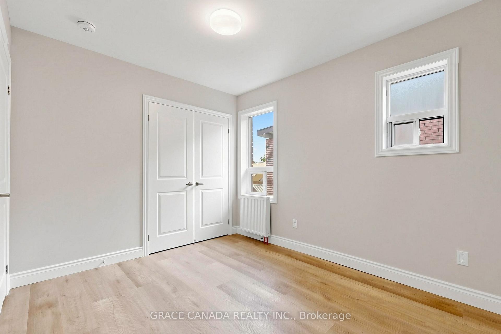 Photo 16 of Unit Unit 11, 71 Sanford Avenue S, Hamilton, St. Clair — HOMEH