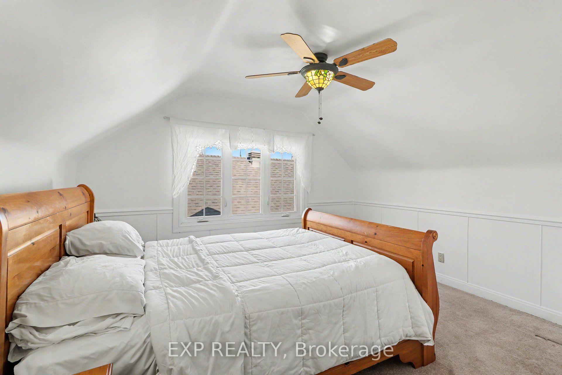 Photo 17 of 377 Allen Boulevard, Ottawa, Vanier — HOMEH