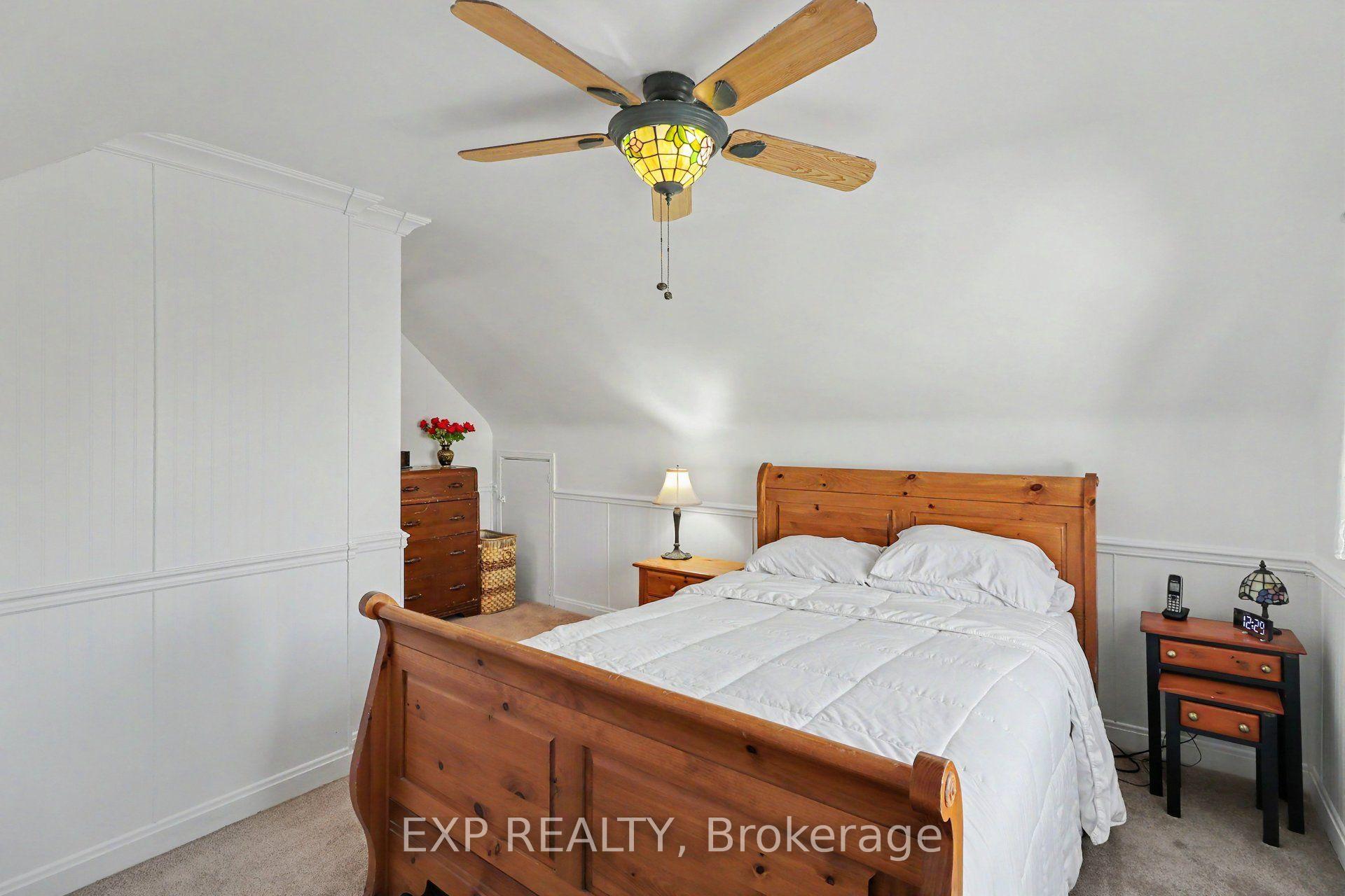 Photo 19 of 377 Allen Boulevard, Ottawa, Vanier — HOMEH