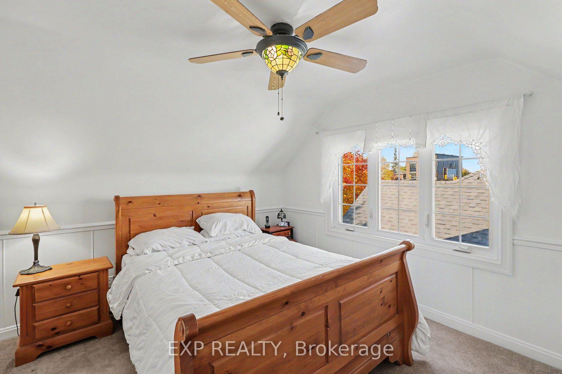 Photo 21 of 377 Allen Boulevard, Ottawa, Vanier — HOMEH